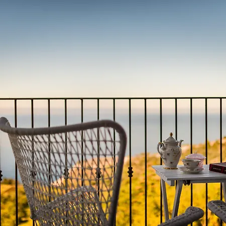 Yades ヴィラ Athánion